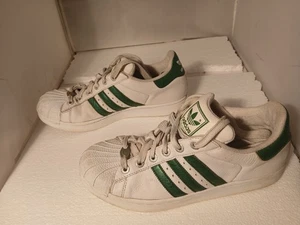 Vintage 2000 Adidas Superstar –Cloud White / Collegiate Green Style 665782 Sz 10 - Picture 1 of 16