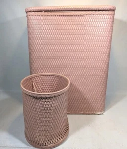 Vtg Boho Hollywood Regency MCM Pink Woven Wicker Clothes Laundry Basket Hamper - Picture 1 of 10
