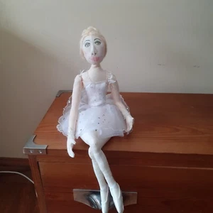 Hand made Art dolls in cloth - Picture 1 of 2