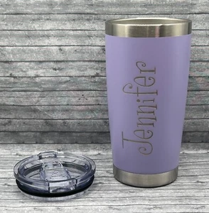 Personalisierter 20 flüssige Unzen Becher mit fünf aufregenden Farben verfügbar kostenloser Versand - Bild 1 von 10