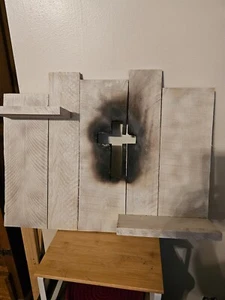 Holz Wanddeko mit Regalen - Bild 1 von 6