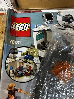 LEGO - AVENGERS COMPOUND BATTLE - 76131 - Incompleto - Leer Anuncio Ver Fotos Foto 1 de 4