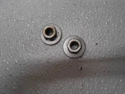 Capô Ford Fusion 2014 para dobradiças porcas direita ou esquerda - Imagem 1 de 4