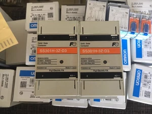 1pcs Fuji Solid State Relay SS301H-3Z-D3 - Picture 1 of 1