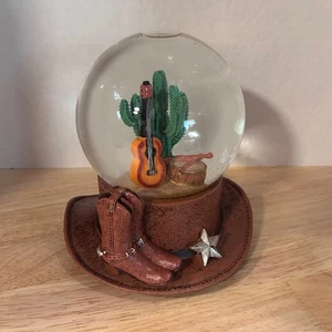 Vaquera Occidental Vaquera Globo de Nieve Guitarra Cactus Sombrero Botas Estrella Decoración Nuevo - Imagen 1 de 4
