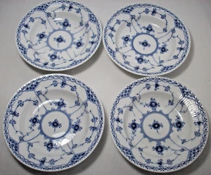 Royal Copenhagen AZUL ACANALADO: Medio encaje #569: 4 cuencos de postre de frutas con borde: Excelente: Sin precio base - Imagen 1 de 3