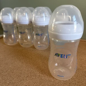 Lot Of 8 Phillips Avent Natural Bottles Nipples & Tops 9oz. OLDER! READ!!! - Picture 1 of 10
