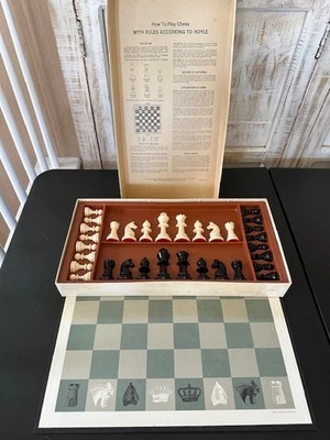 Conjunto de Xadrez Vintage 1968 Plástico Deluxe - Sel Right - SELCHOW & RIGHTER - Completo - Imagem 1 de 4