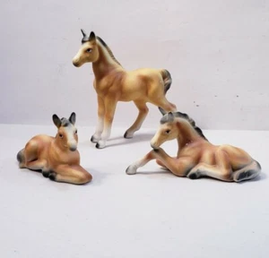 Lot of 3 Vintage Ceramic Horse Foal Figurine Japan -Peach Yellow/Brown 4 Inches  - Bild 1 von 12