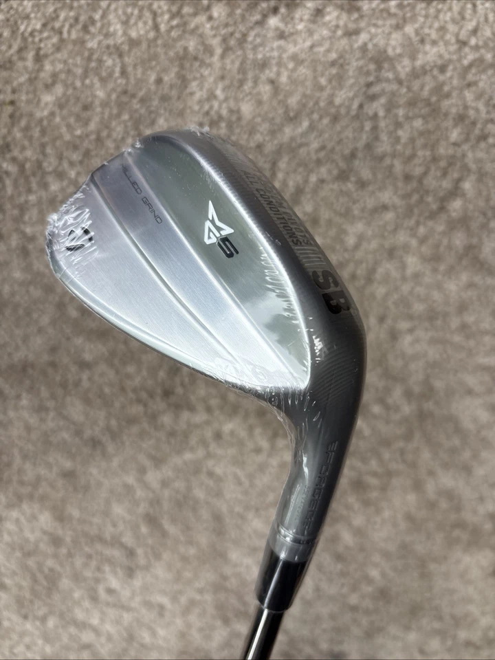 ** BRAND NEW ** Taylormade Milled Grind 5 Pitching Wedge 46 Degrees 9 Bounce - Image 1 of 4