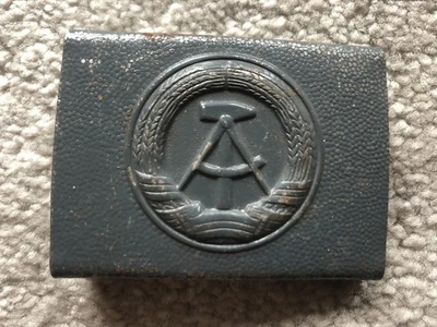 East German Army waist belt clasp buckle, painted grey on yellow metal - Image 1 of 2