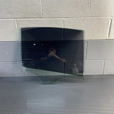 2018-2023 BMW M5 F90 G30 Rear Right Door Window Glass Tinted OEM - Image 1 of 4