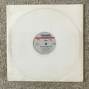 Xēna - OnThe Upside 12" Emergency Records EMDS 6541 US 1983 Electro Freestyle - Foto 1 di 3