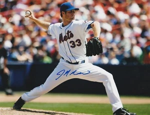 JOHN MAINE  NEW YORK METS    ACTION SIGNED 8x10 - Picture 1 of 1