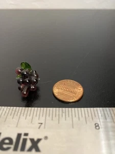 Hand Blown Glass Figurine Handmade Miniature Fruit Grapes W - Picture 1 of 4