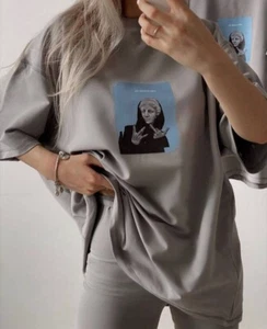T-Shirt übergroß grau 2024 - Bild 1 von 2