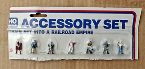 Vintage Set of 7 Life Like HO Scale Workers - Picture 1 of 2