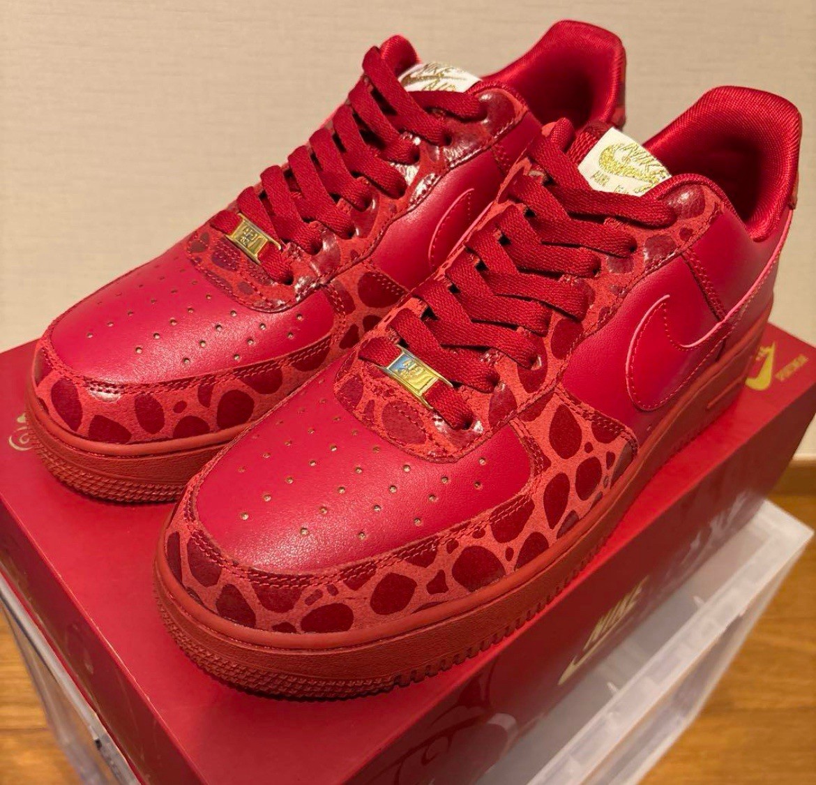 Nike Air Force 1 バレンタイン ☆ナイキ☆NIKE WMNS AIR FORCE 1 バレンタインデー2024 (Nike