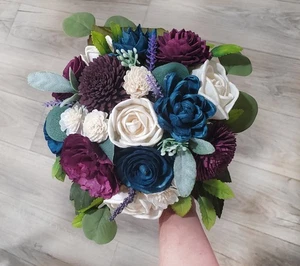 Ramo de novia ciruela azul marino Sola madera flor púrpura oscuro dama de honor boda - Imagen 1 de 4