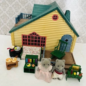 Sylvanian Families Log Cabin Set With Vintage Furniture & Figures (L) - Picture 1 of 10