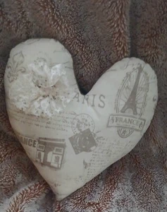 Valentinstag Herz Dekor/Akzent Kissen/Französisch/Paris Thema Stoff/Korbfüller - Bild 1 von 3
