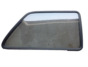 Ventana lateral trasera derecha VW Golf II 2 puertas ventana lateral con junta - Imagen 1 de 3