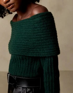 NEW Banana Republic Womens Plume Off Shoulder Fuzzy Yak Wool Sweater Top Green L - Picture 1 of 6