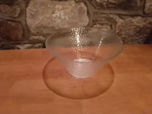Ponche grande de vidrio con guijarros Arcoroc Francia 28 cm de diámetro / 13 cm de alto en muy buena condición - Imagen 1 de 7