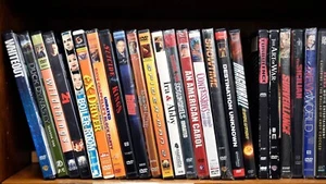 DVD Movie – Pick from Drop-Down List (DISC ONLY) Same Day Dispatch - Picture 1 of 1