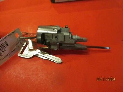 HONDA ACCORD CUPÉ 1990-1991 NUEVO - CILINDRO ENCENDIDO-BLOQUEO- Foto 1 de 3