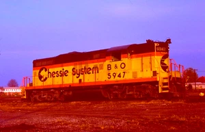 ORIGINAL KODACHROME SLIDE CHESSIE SYSTEM GP-9 #5947 HAGERSTOWN, MD NOV. 22, 1981 - Picture 1 of 1