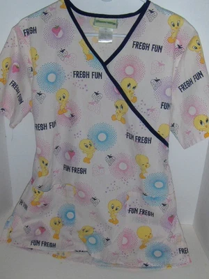 Looney Tunes - Tweety Bird scrub top - Small - Image 1 of 3