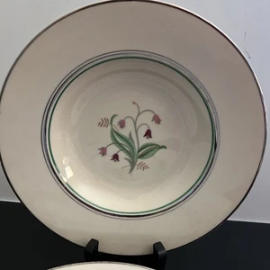 Vintage Syracuse China Old Ivory Coralbel Rim Soup Bowl 8.75" - Picture 1 of 5