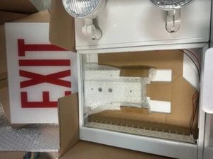 Hubbell CLSCSRW-RC-3, Dual Lite, Combination Spot & LED Exit Light, New in Box - Picture 1 of 5