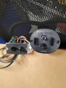 Interruptor selector de luz de búsqueda de doble estación marina JAB 43670-0004 - Imagen 1 de 10