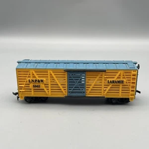 Vagón de tren de carga modelo Tyco HO Laramie 40' stock LNP&W 53412 - Imagen 1 de 9