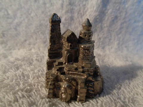 Miniature Pewter Castle - 1 1/4" Tall Cover