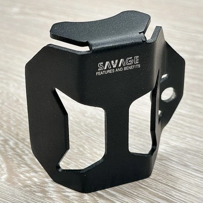 Rear Brake Fluid Reservoir Guard For YAMAHA MT-03 MT-07 MT-09 YZF-R7 R3 Tracer 9 - Image 1 of 4