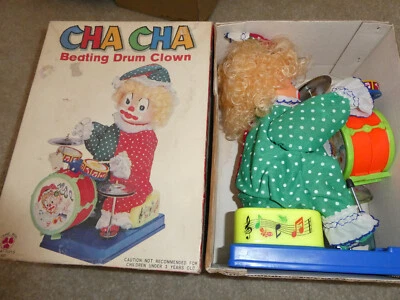 Vintage 1970s Son AI Japan Battery Operated Beating Drum Clown Toy in Box - Image 1 of 4