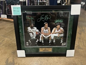 Larry Bird Kevin McHale Robert Parish Autogramm Spotlight 16x20 gerahmt 20x24 - Bild 1 von 5