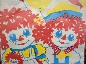 Raggedy Ann & Andy Vintage TOYS "R" US Paper Tablecover 53 3/4" x 88" Unused NIP - Picture 1 of 6