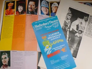 Jill Gasgoine Richard O'Sullivan London Pantomime Program & Review cuttings 1983 - Foto 1 di 8