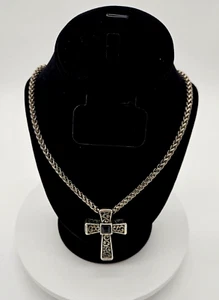 Vintage Chunky Ornate Silver Cross On 9 " Long Necklace - Picture 1 of 4