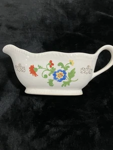 Vintage Homer Laughlin gravy boat, the "Yellowstone" line produced in the 1930s. - Picture 1 of 3