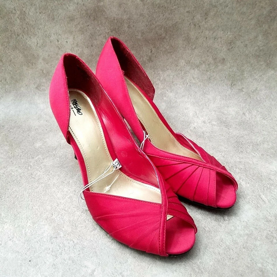 Mossimo Womens Sz 8.5 M Red Peep Toe Slip On 3.5" Heels Pumps - Image 1 of 4