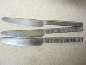 LOT OF 3 HAMPTON SILVERSMITHS STAINLESS FLATWARE DINNER KNIFE AZUR - Picture 1 of 3
