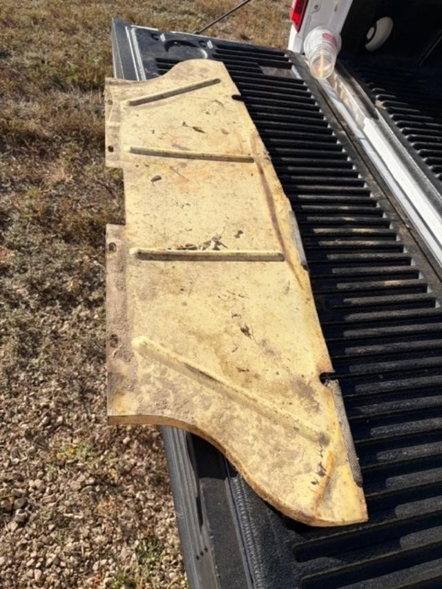 Jeep Commando Rock Shield Valance - Imagem 1 de 1