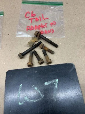 1978 1977 1979 1981 F150 F250 F350 BRONCO C6 ADAPTADOR A PERNOS DE MONTAJE DE CARCASA TRASERA Foto 1 de 4