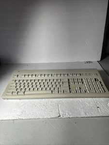 Rare Apple Extended Keyboard M0115 For Macintosh SE - Picture 1 of 6