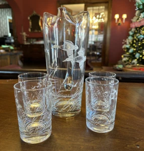 MCM Ducks Glass Pitcher Etched Hunter MCM 4 juice or shot glasses - Picture 1 of 11